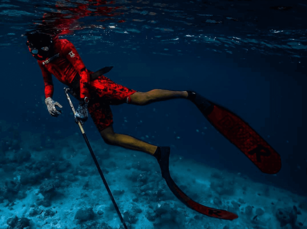 DiveR RED Innegra Spearfishing Fins - Image 4