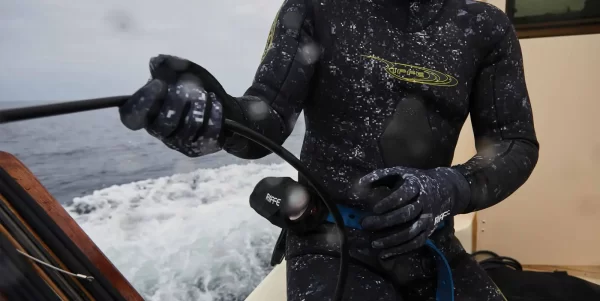 Riffe Vortex Spearfishing Wetsuit - Image 3
