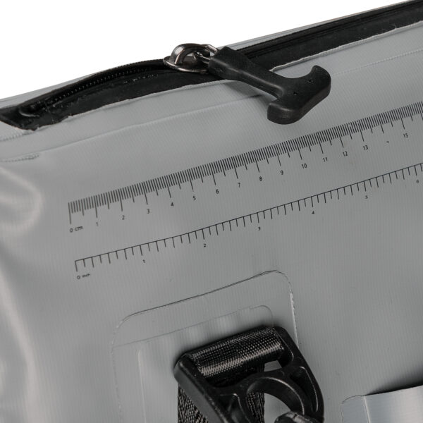 Salvimar Iceberg Cool Bag with Valve - Image 5