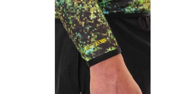 Riffe Eco Hooded Long Sleeve Rash Guard with Loading Pad - Digi Tek Camo - Image 9