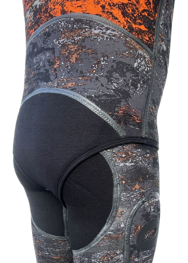 Moray 45 5.5mm Wetsuit - Image 8