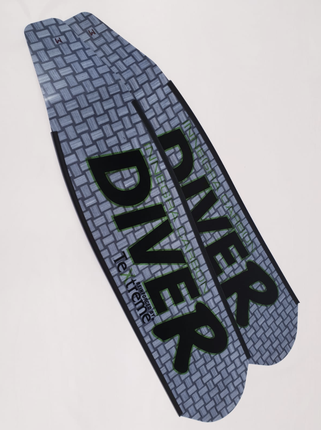 DiveR Grey Innegra V2 Spearfishing Fins - Image 7