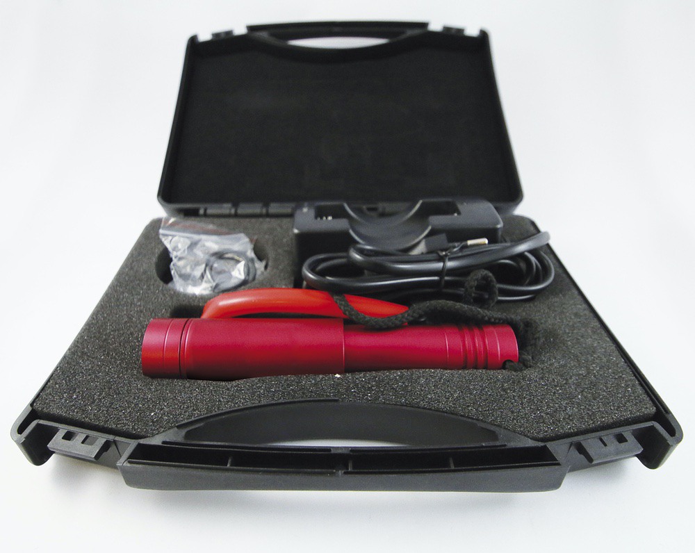 Epsealon Red Bullet Flashlight - 1000 Lumens - Image 6